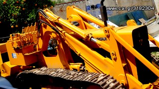 Φορτωτής Με Ερπύστριες MF 1988 massey ferguson-thumb-1