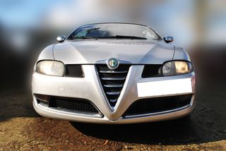 Alfa Romeo GT '07 GT-COUPE