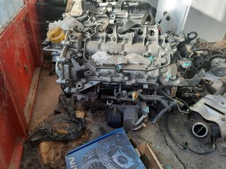 Μηχανή Nissan navara D40 3000 td V9X-thumb-1