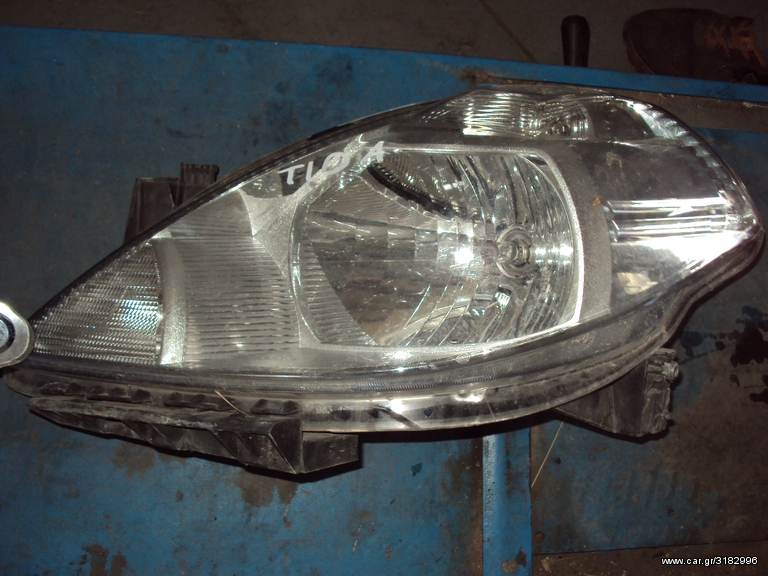 NISSAN TIIDA ΦΑΝΑΡΙΑ ΕΜΠΡΟΣ