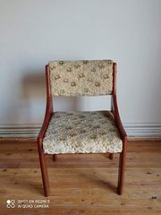 Vintage ανάγλυφες καρέκλες