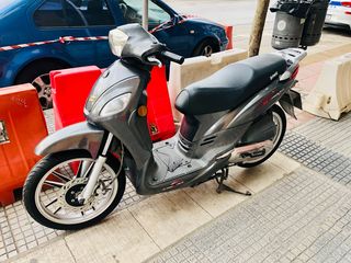 Sym symphony 50cc για ανταλλακτικα!!-thumb-1