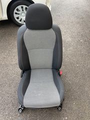 Toyota Yaris 2017 εμπρος καθισματα airbag