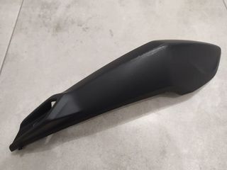 ΔΕΞΙΑ ΕΙΣΑΓΩΓΗ ΑΕΡΑ - ΑΕΡΑΓΩΓΟΣ BMW F650GS / F800 GS