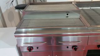 INOXWEB 2026-ΓΚΡΙΛΛ-ΣΧΑΡΑ-ΣΟΥΒΛΑΚΙΕΡΑ ΑΕΡΙΟΥ ΕΠΙΤΡΑΠΕΖΙΑ 80Χ70Χ34 ΕΚ PN-GS 280 70