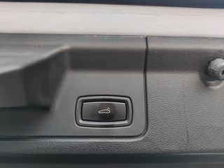 Porsche Panamera 2013 SE-HYBRID-thumb-51