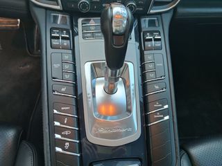 Porsche Panamera 2013 SE-HYBRID-thumb-24