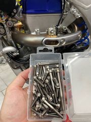 TITANIUM ENGINE BOLTS YZF-250/450