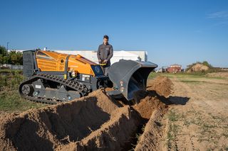 Ερπυστριοφόρα Τρακτέρ Energreen 2025 RoboEVO  ΠΑΟΥΡΗΣ-thumb-4