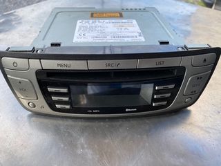 Citroen C1/ Peugeot 107/Toyota Augo BLUETOOTH-MP3-CD-thumb-4