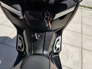 Yamaha XMAX 400 2016 IRON MAX-ABS-AKRAPOVIC!!-thumb-13