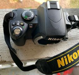 Nikon D70
