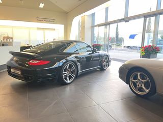 Porsche 997 2008 911 turbo-thumb-1