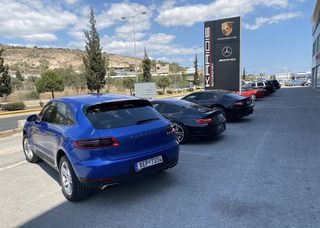 Porsche Macan 2016-thumb-2