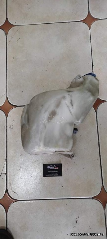 AUDI A6 1999-2005 ΔΟΧΕΙΟ ΝΕΡΟΥ ΥΑΛΟΚΑΘΑΡΙΣΤΗΡΩΝ ΜΕ ΜΟΤΕΡ
