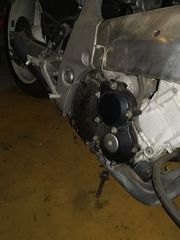 Suzuki GSR 600  '01-thumb-1