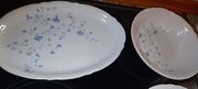 Bavaria Σερβίτσιο ανάγλυφη   Πιάτων από Πορσελάνη εποχής 1960 αμεταχιρηστα..  λευκό με γαλανο χρωμα. 2 εξάδες με σαλατιερα 30 εκατοστά -thumb-4
