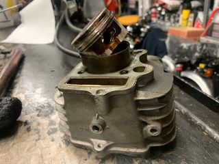 ΚΥΛΙΝΔΡΟΠΙΣΤΟΝΑ ΣΕΤ SPRINTER-125-thumb-3