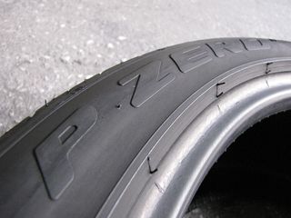 2TMX 255-40-19 PIRELLI P ZERO -thumb-3