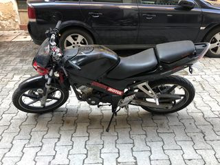 Honda cbr 125cc για ανταλλακτικα!!-thumb-4