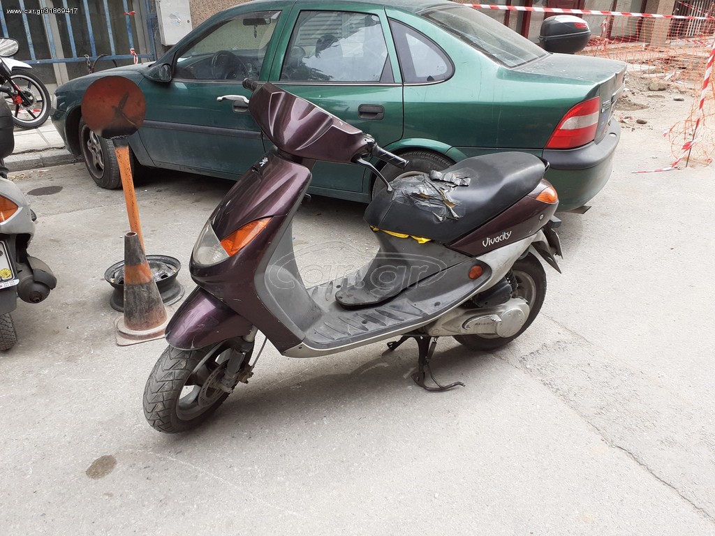 Πωλειται  για ανταλακτικα