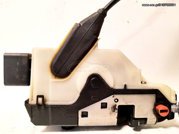 9812501180 Peugeot 208(12-19) Πίσω δεξιά κλειδαριά