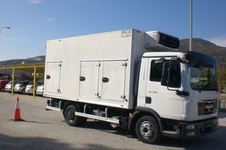 Ψυγείο MAN 2013 7-180 EYRO 5  ψυγειο -30-thumb-20
