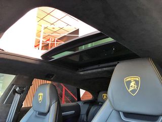 Lamborghini Urus 2021 NOVITEC / CARBON PACK-thumb-44