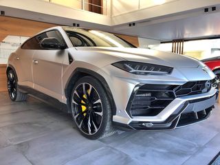 Lamborghini Urus 2021 NOVITEC / CARBON PACK-thumb-5