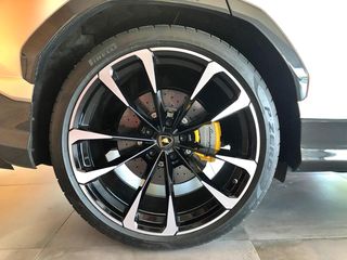 Lamborghini Urus 2021 NOVITEC / CARBON PACK-thumb-98