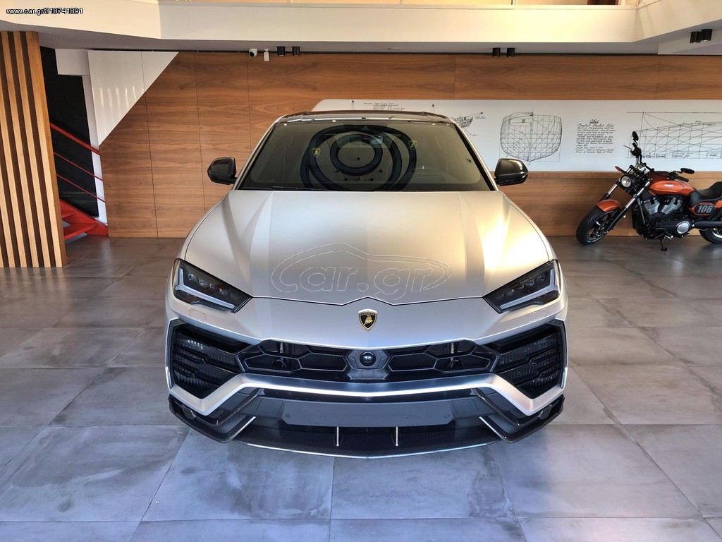Lamborghini Urus 2021 NOVITEC / CARBON PACK