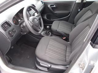 Volkswagen Polo 2016 1.4 TDI CONCEPTLINE-thumb-7