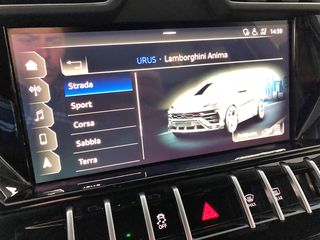 Lamborghini Urus 2021-thumb-54
