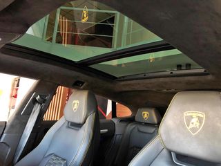 Lamborghini Urus 2021-thumb-34