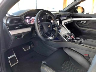 Lamborghini Urus 2021-thumb-24