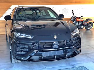 Lamborghini Urus 2021-thumb-2