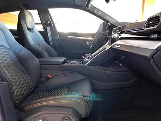Lamborghini Urus 2021-thumb-30