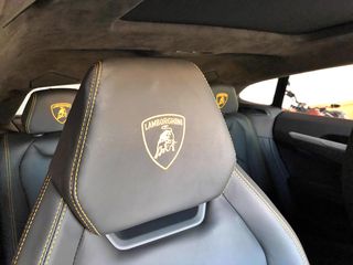 Lamborghini Urus 2021-thumb-37