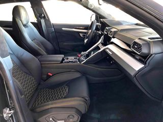 Lamborghini Urus 2021-thumb-27