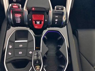 Lamborghini Urus 2021-thumb-56