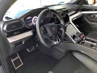 Lamborghini Urus 2021-thumb-20