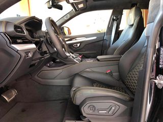 Lamborghini Urus 2021-thumb-26