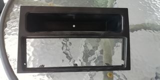 ΘΗΚΗ ΓΙΑ ΚΑΣΕΤΟΦΩΝΟ OPEL CORSA D
