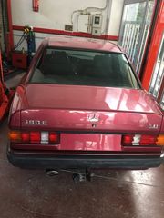 Mercedes-Benz 190 1990-thumb-1