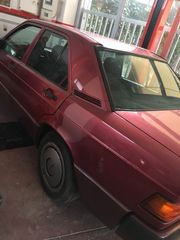 Mercedes-Benz 190 1990-thumb-2