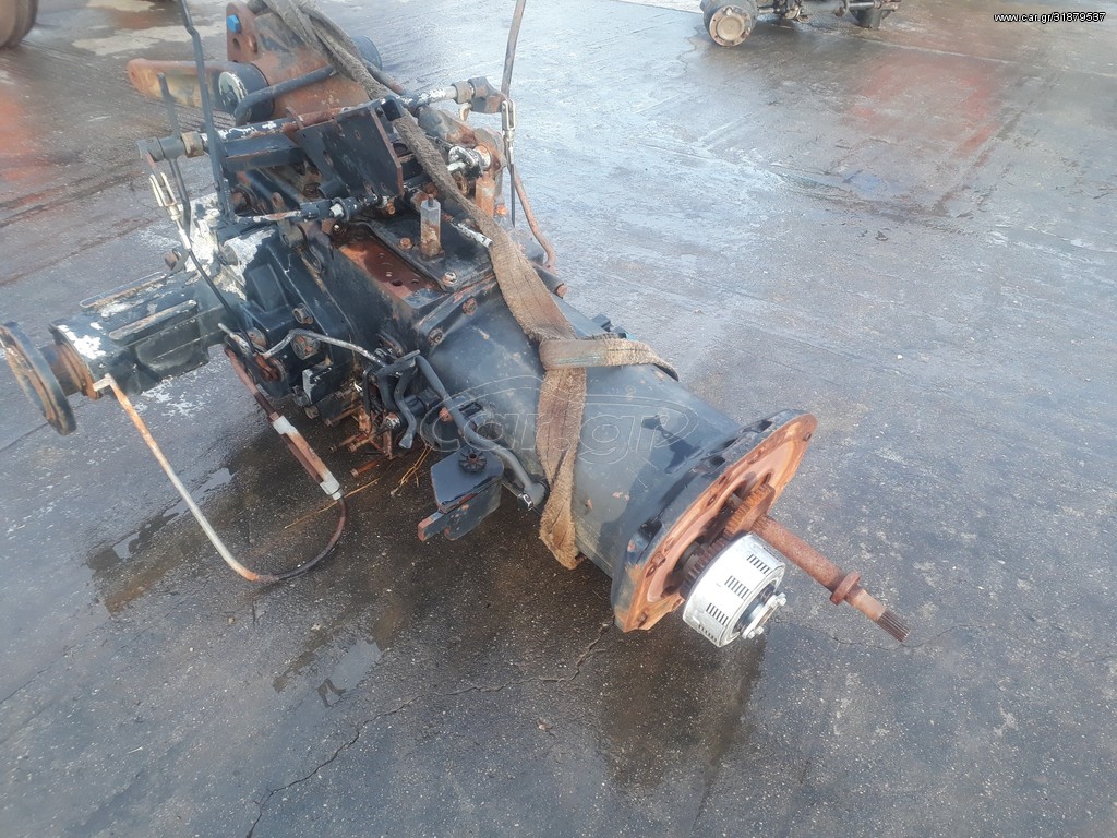 Δενδροκομικά Τρακτέρ John Deere 2000 4200 
