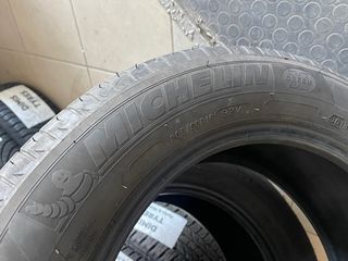 205/60/16 Michelin dot.17-thumb-3