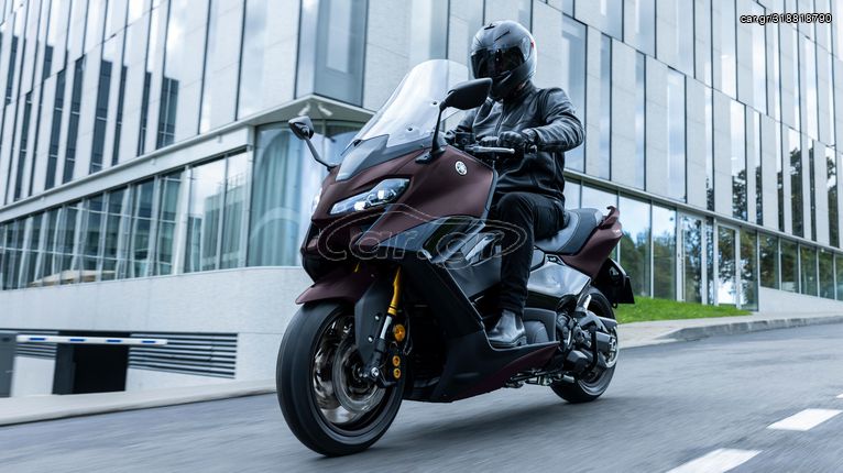 Yamaha TMAX 560 Tech Max 2025 απο 16.200 μειον 500€ ΕΩΣ 28/07
