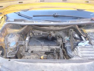 VOLKSWAGEN	CADDY   2005-thumb-2