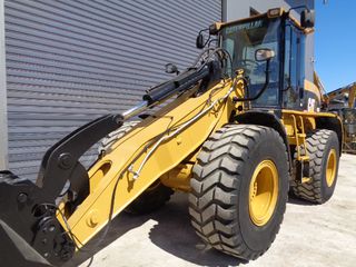 Φορτωτής Με Λάστιχα CAT 2007 930G-thumb-11